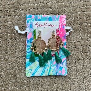 NEW Lilly Pulitzer Sea Dreamer Earrings, Botanical Green Tassels Tropical Resort